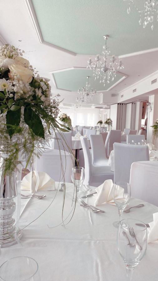 Hotel St. Hubertus Wallmerod 外观 照片
